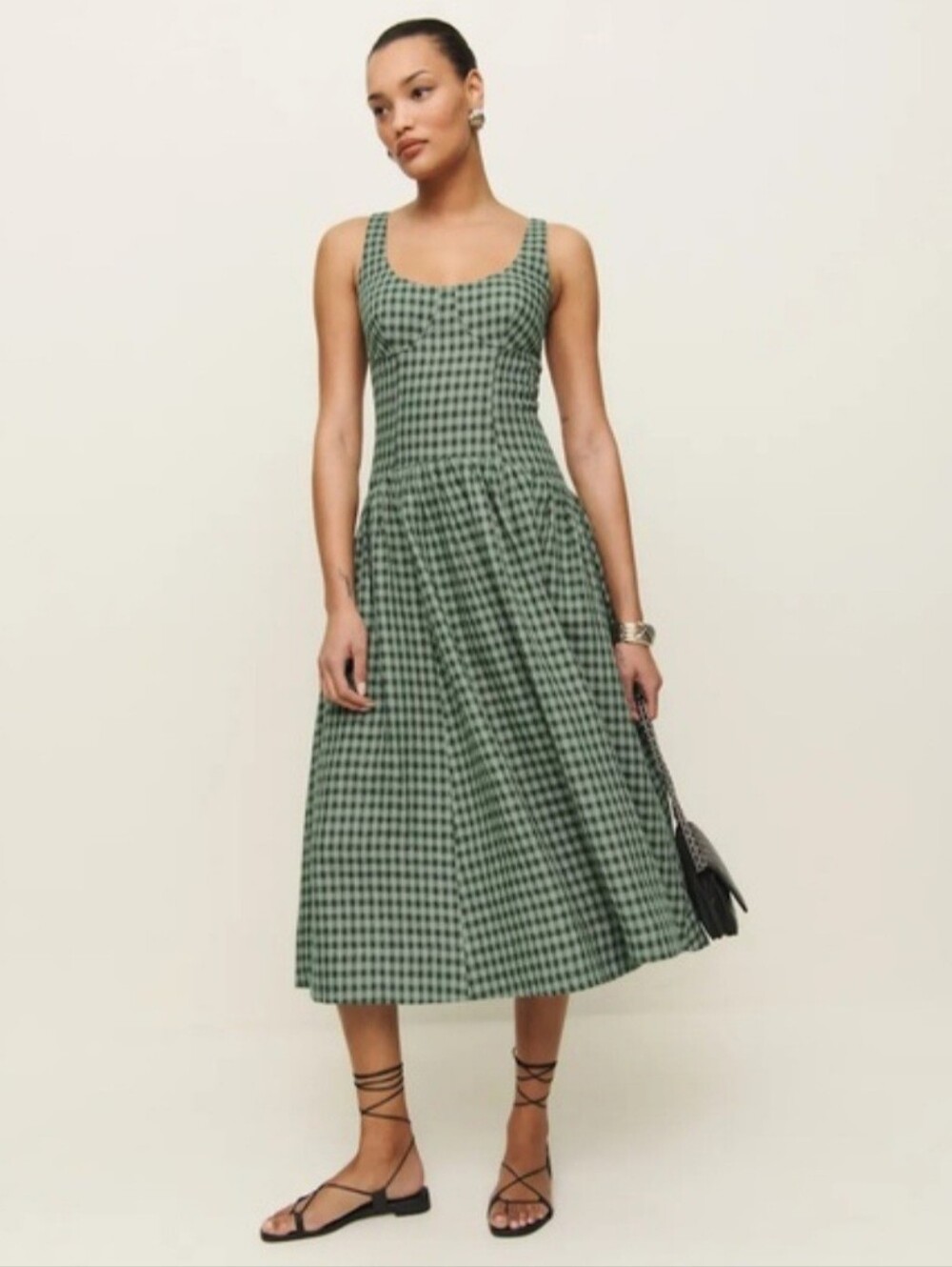 Like New Reformation Roslyn Linen Dress in Cactus Size 6 - Picture 3 of 6